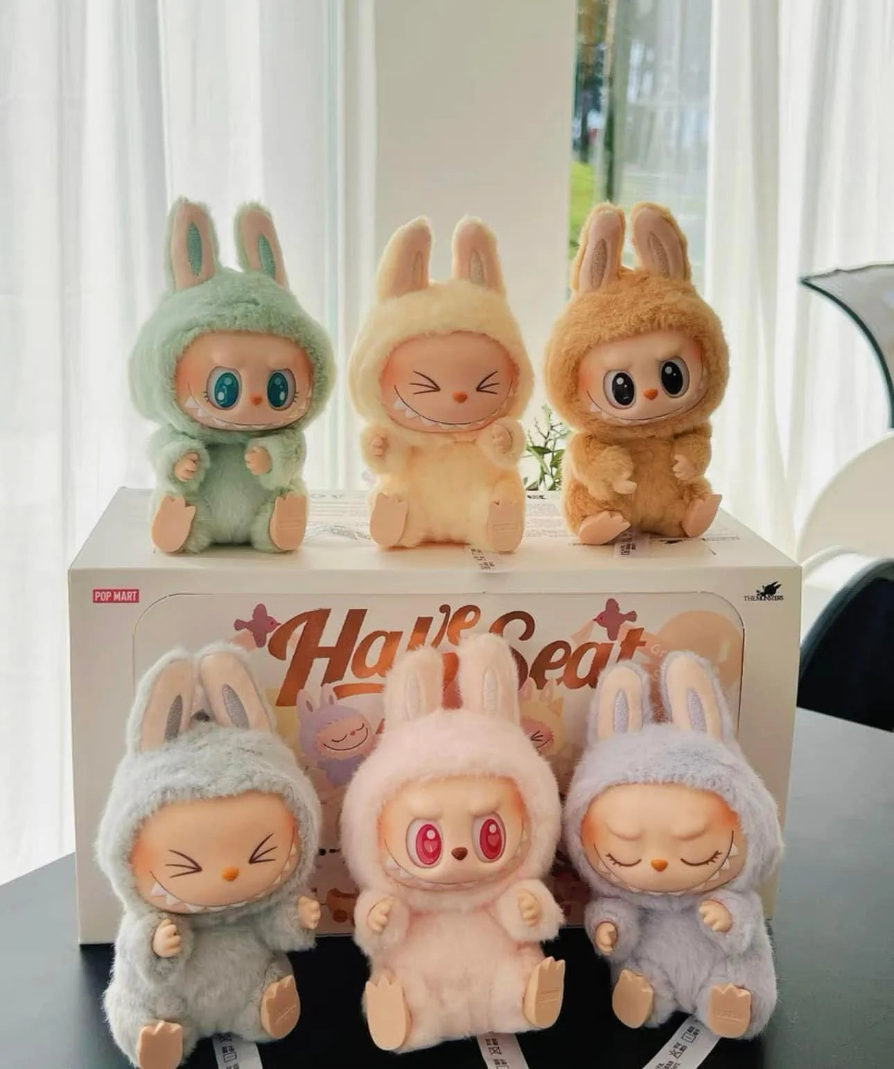 POP NOW:THE MONSTERS - Have a Seat Vinyl Plush Blind Box